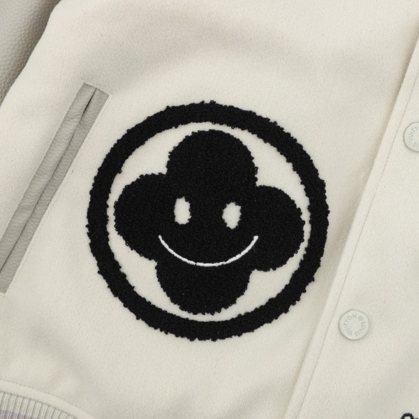 Clothes Louis Vuitton 1066