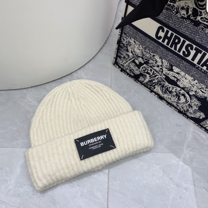 Streetwear Hat BURBERRY 329399
