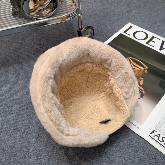 Streetwear Hat Celine 329421