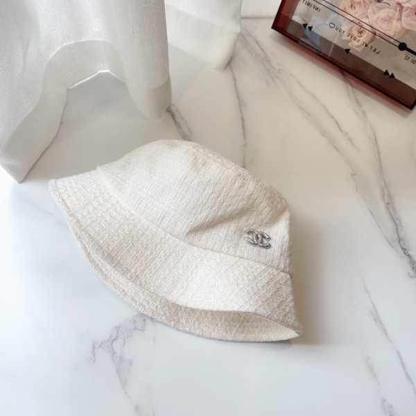 Streetwear Hat Chanel 329363