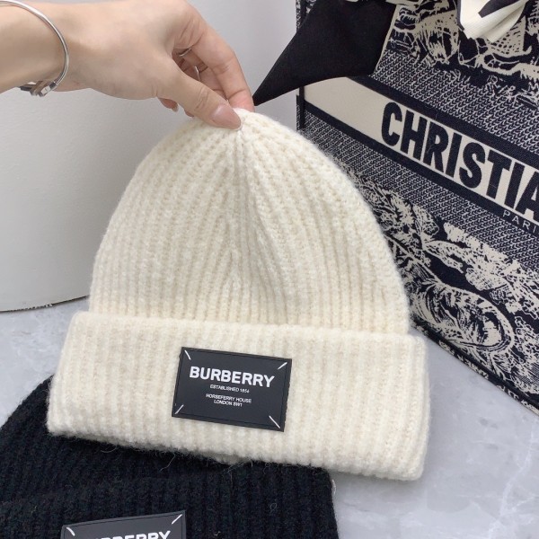 Streetwear Hat BURBERRY 329399