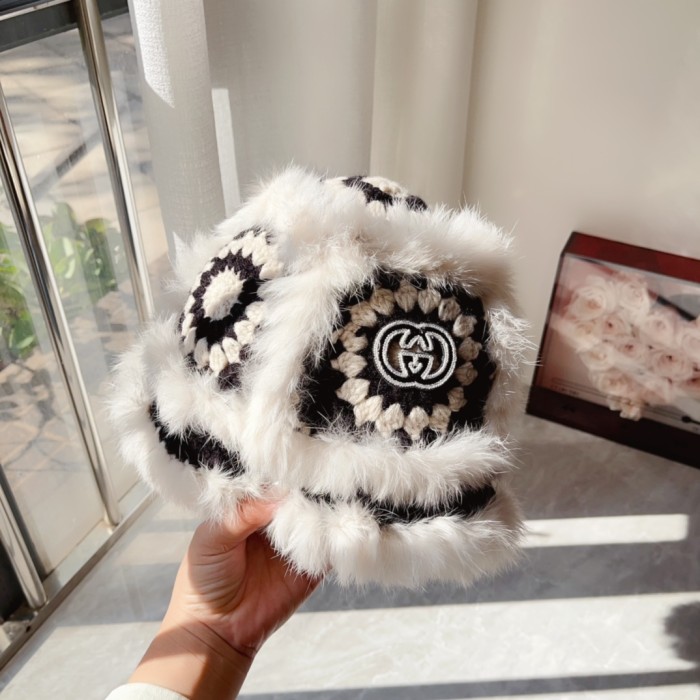 Streetwear Hat Gucci 329415