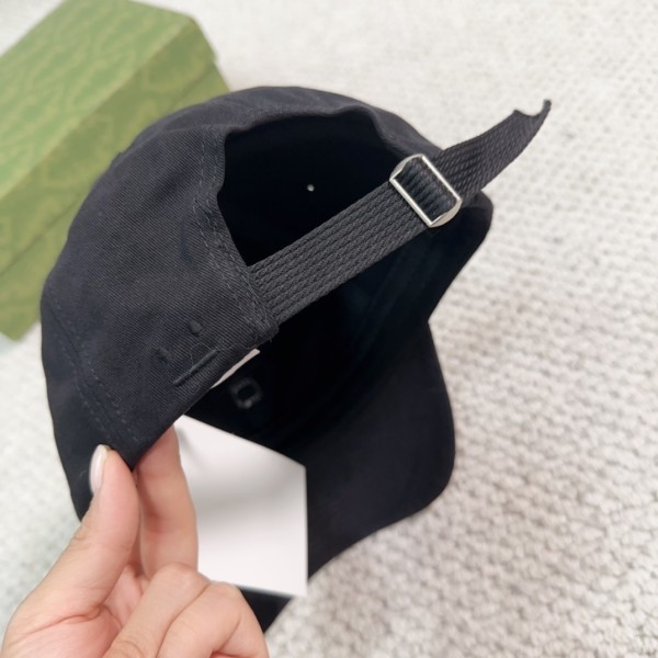 Streetwear Hat Gucci 329346
