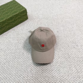 Streetwear Hat Gucci 329343 