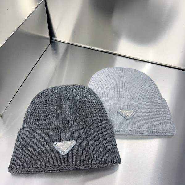 Streetwear Hat Prada 329388