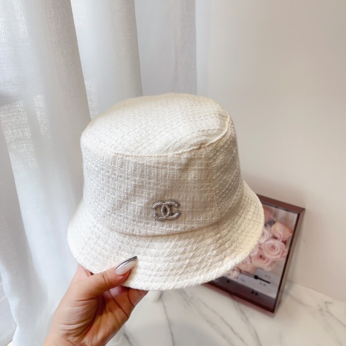 Streetwear Hat Chanel 329363