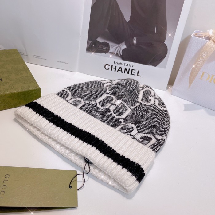 Streetwear Hat Gucci 329385