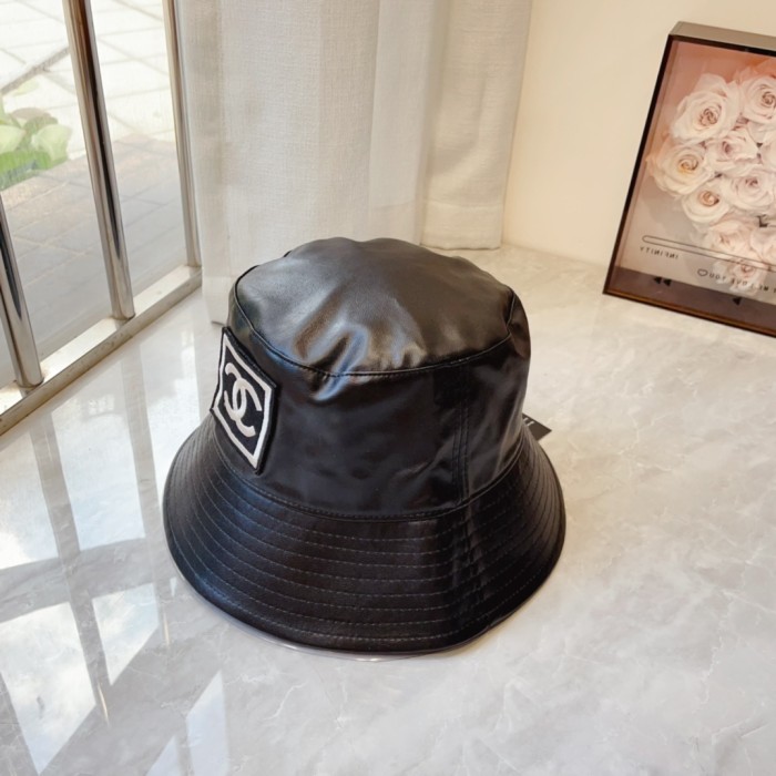 Streetwear Hat Chanel 329378