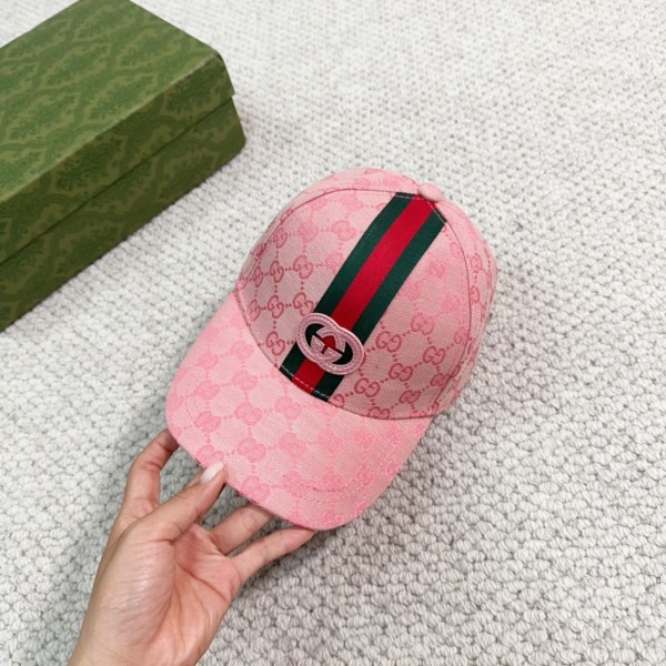 Streetwear Hat Gucci 329347