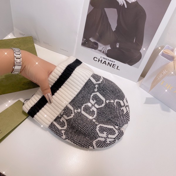 Streetwear Hat Gucci 329385