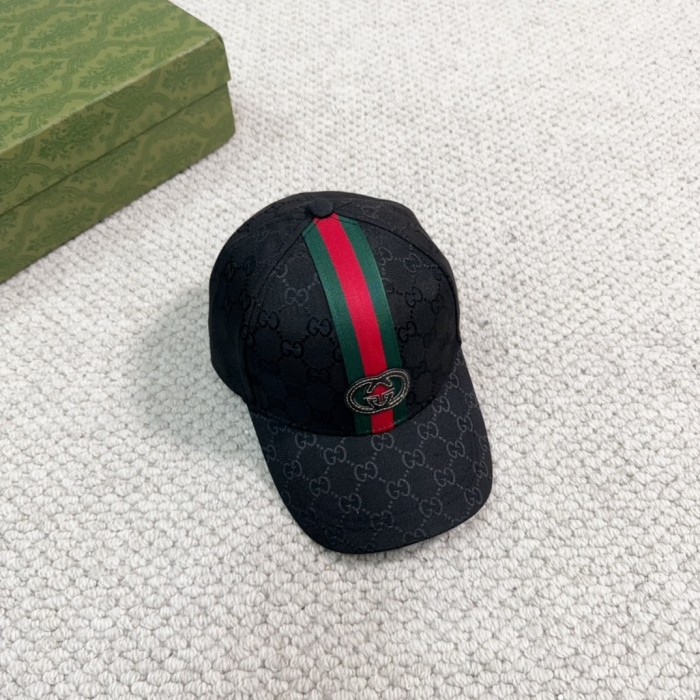 Streetwear Hat Gucci 329350