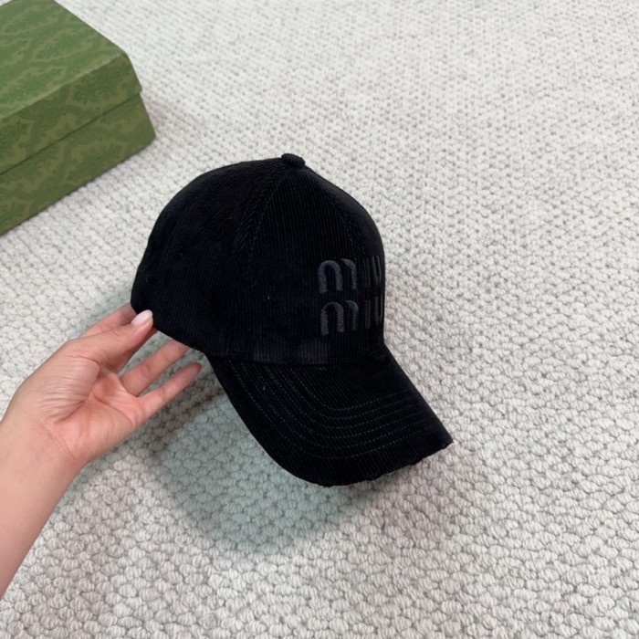 Streetwear Hat Miu 329310