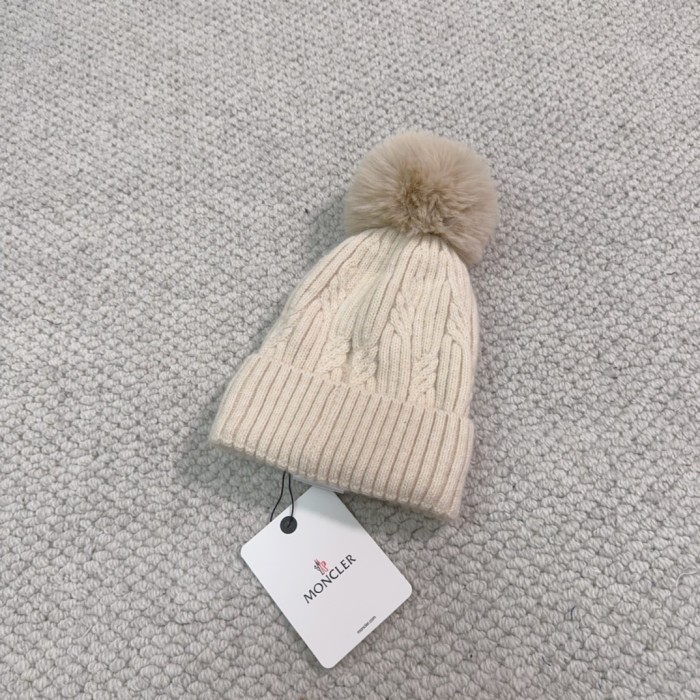 Streetwear Hat Moncler 329304