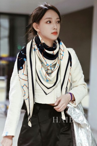Streetwear Scarf CHANEL 329291 SIZE:140*140cm