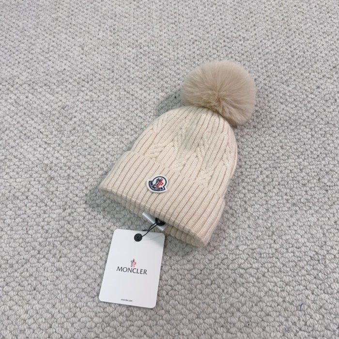 Streetwear Hat Moncler 329304
