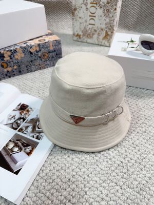 Streetwear Hat Prada 329301