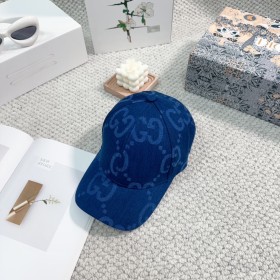 Streetwear Hat Gucci 329326