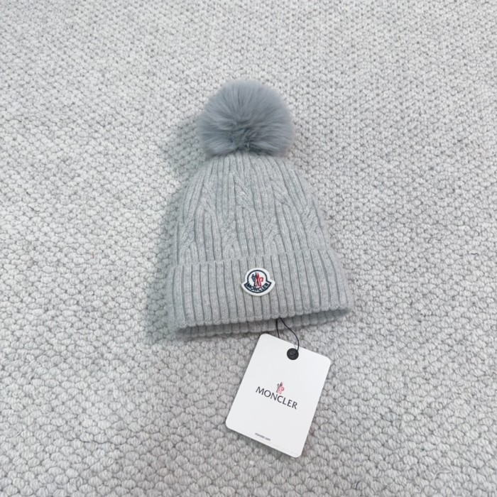 Streetwear Hat Moncler 329305