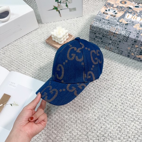 Streetwear Hat Gucci 329324