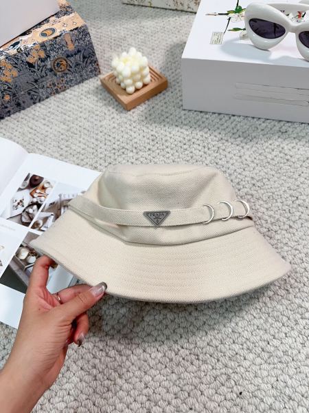 Streetwear Hat Prada 329301