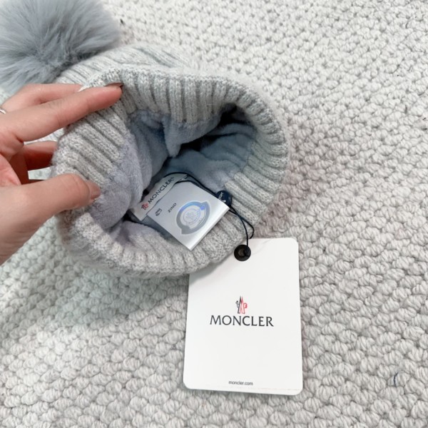 Streetwear Hat Moncler 329305