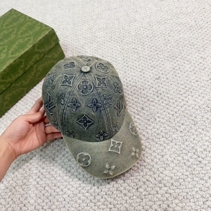 Streetwear Hat LV 329307