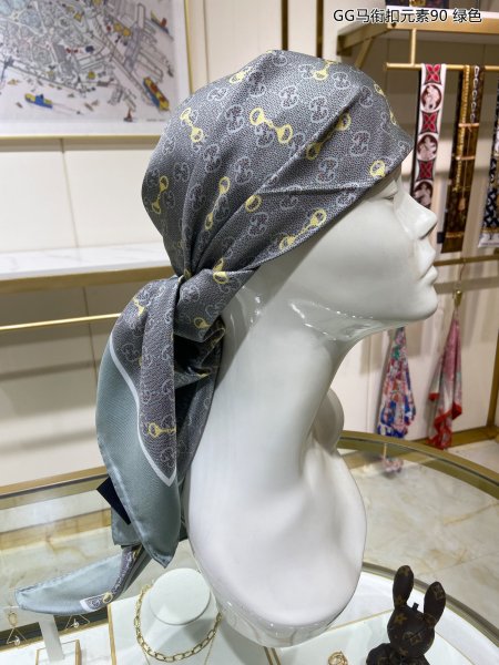 Streetwear Scarf GUCCI 329215 SIZE:90cm*90cm