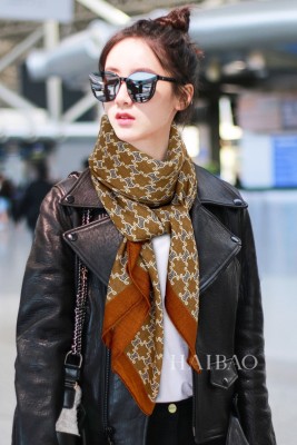 Streetwear Scarf CHANEL 329241 SIZE:140*140cm