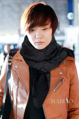 Streetwear Scarf GUCCI 329253 SIZE:140*140cm