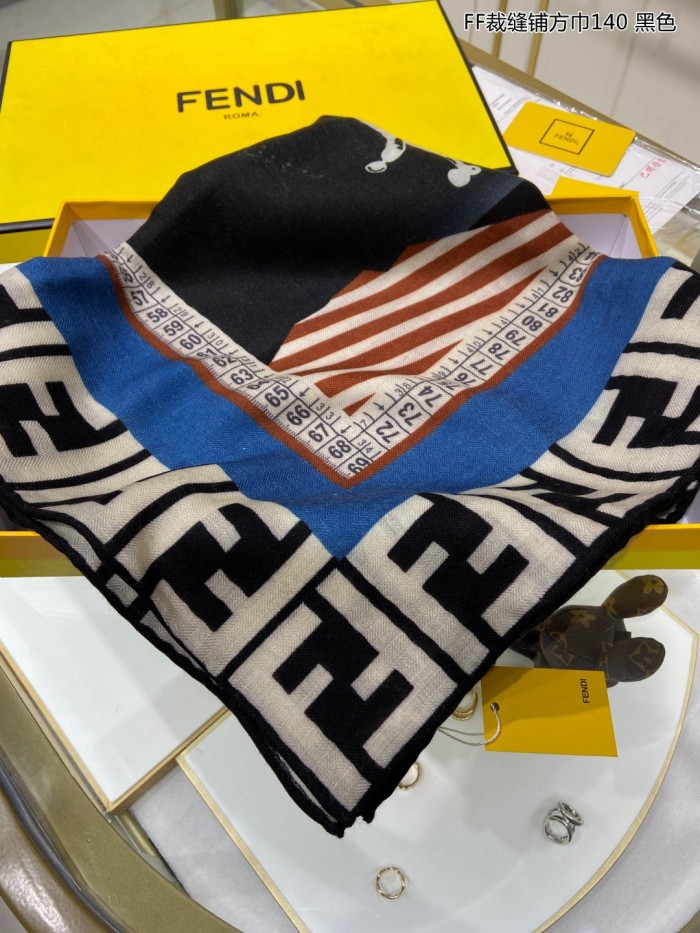 Streetwear Scarf FENDI 329238 SIZE:140*140cm