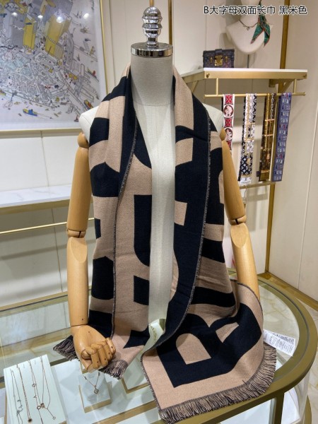 Streetwear Scarf BURBERRY 329245 size：180*70CM