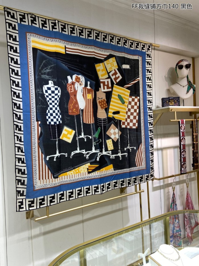 Streetwear Scarf FENDI 329238 SIZE:140*140cm