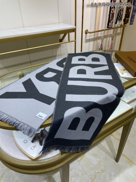 Streetwear Scarf BURBERRY  329248 SIZE:36*180cm