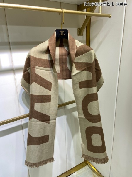 Streetwear Scarf BURBERRY 329247 size：36*180cm