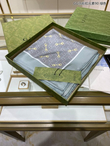 Streetwear Scarf GUCCI 329215 SIZE:90cm*90cm