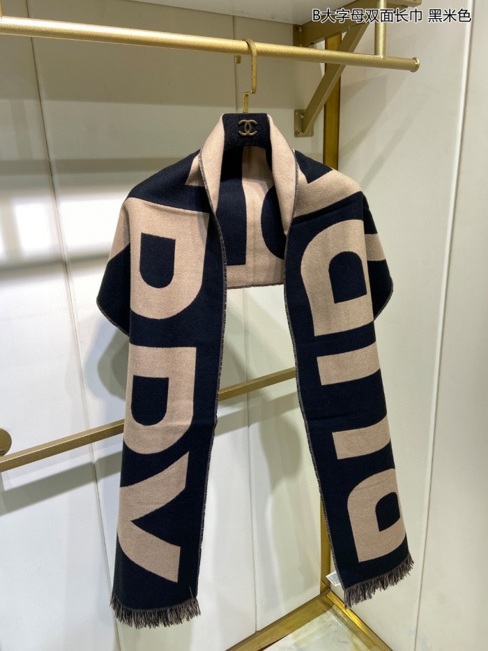 Streetwear Scarf BURBERRY 329245 size：180*70CM