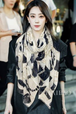 Streetwear Scarf CHANEL 329255 SIZE:110x200cm