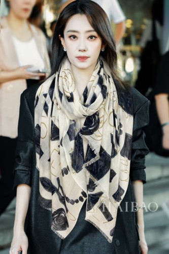 Streetwear Scarf CHANEL 329255 SIZE:110x200cm