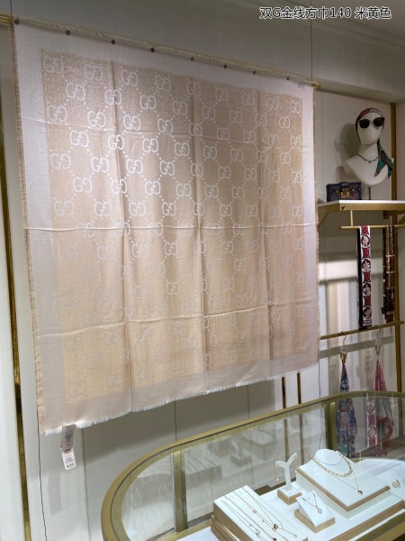 Streetwear Scarf GUCCI 329252 SIZE:90cm*90cm