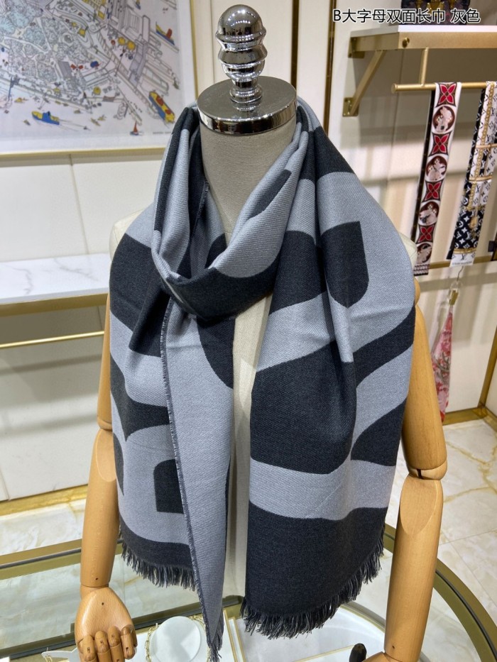 Streetwear Scarf BURBERRY  329248 SIZE:36*180cm