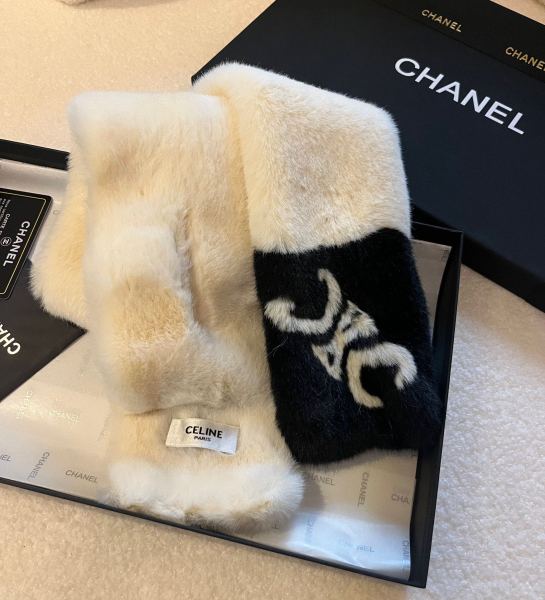 Streetwear Scarf CELINE 329210