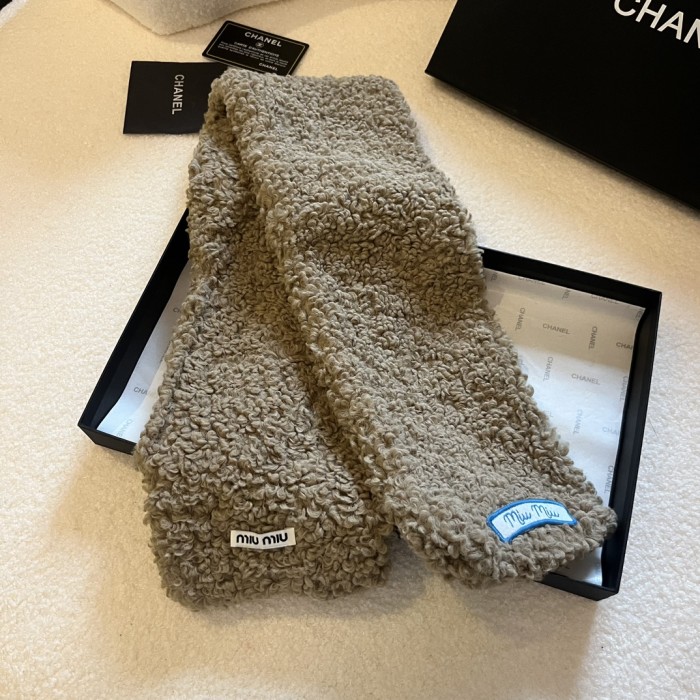 Streetwear Scarf miumiu 329196 