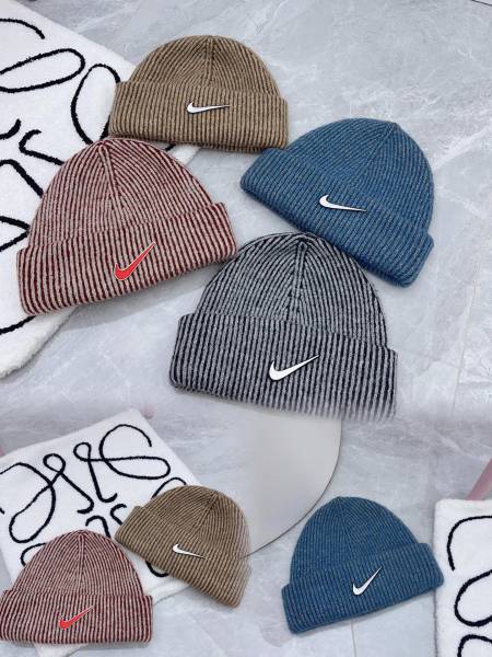 Streetwear Hat Nike 329154