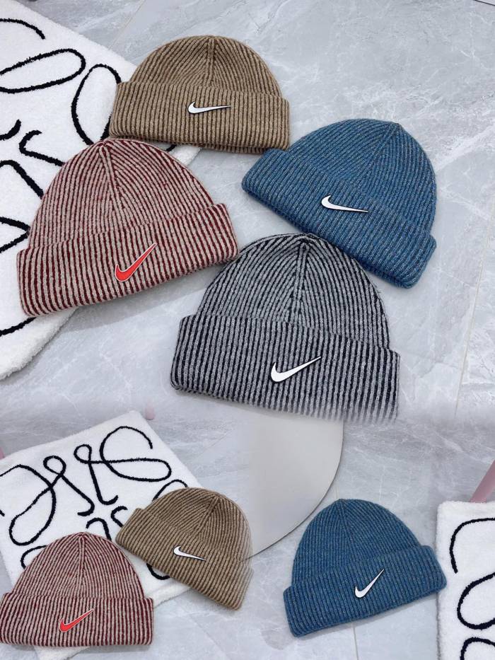 Streetwear Hat Nike 329154