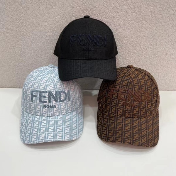 Streetwear Hat Fendi 329180