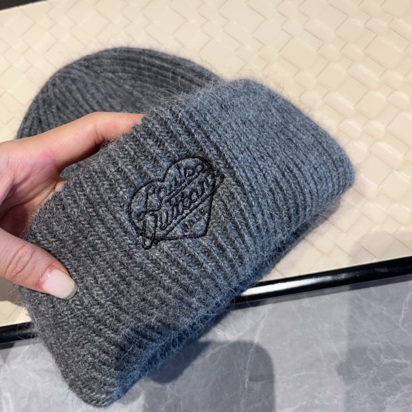 Streetwear Hat LV 329200