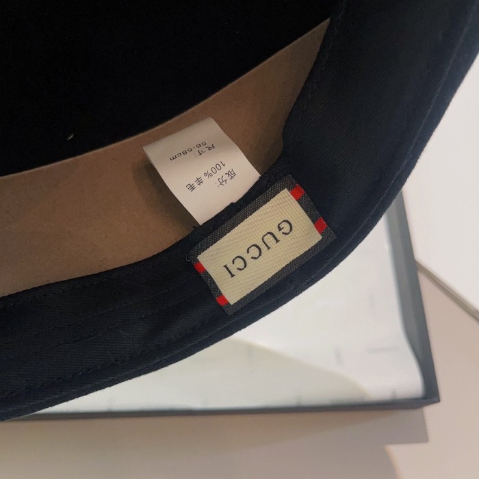 Streetwear Hat Gucci 329205