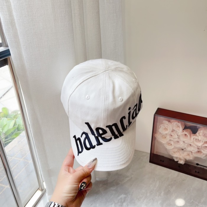 Streetwear Hat balenciaga 329165