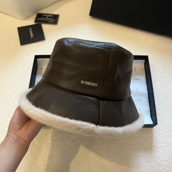 Streetwear Hat BURBERRY 329183