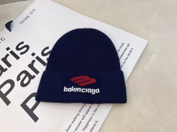 Streetwear Hat balenciaga 329161